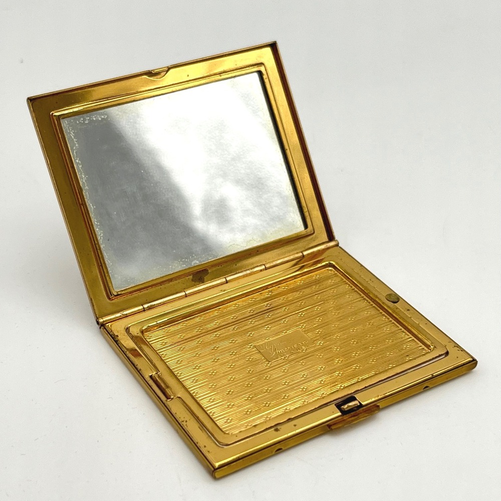 Vintage Elgin American Gold Tone Etched Lantern Design Square Empty‎ Compact